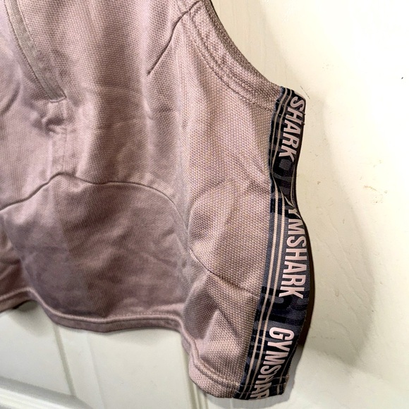 GymShark Cropped top - Picture 3 of 5